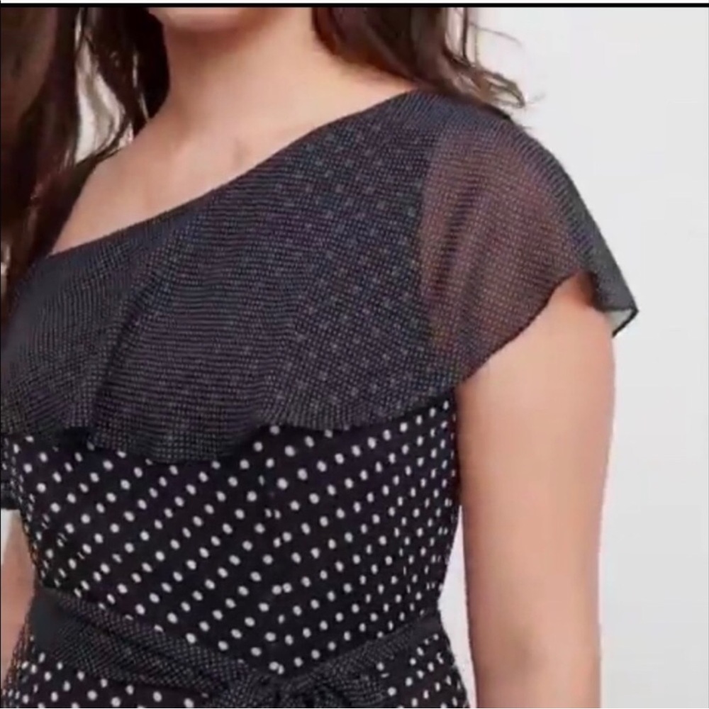 Polka dot asymmetrical dress black and white dots - Picture 4 of 5